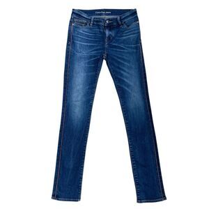 CALVIN KLEIN Woman’s  Classic Blue Jeans Size W27 L32